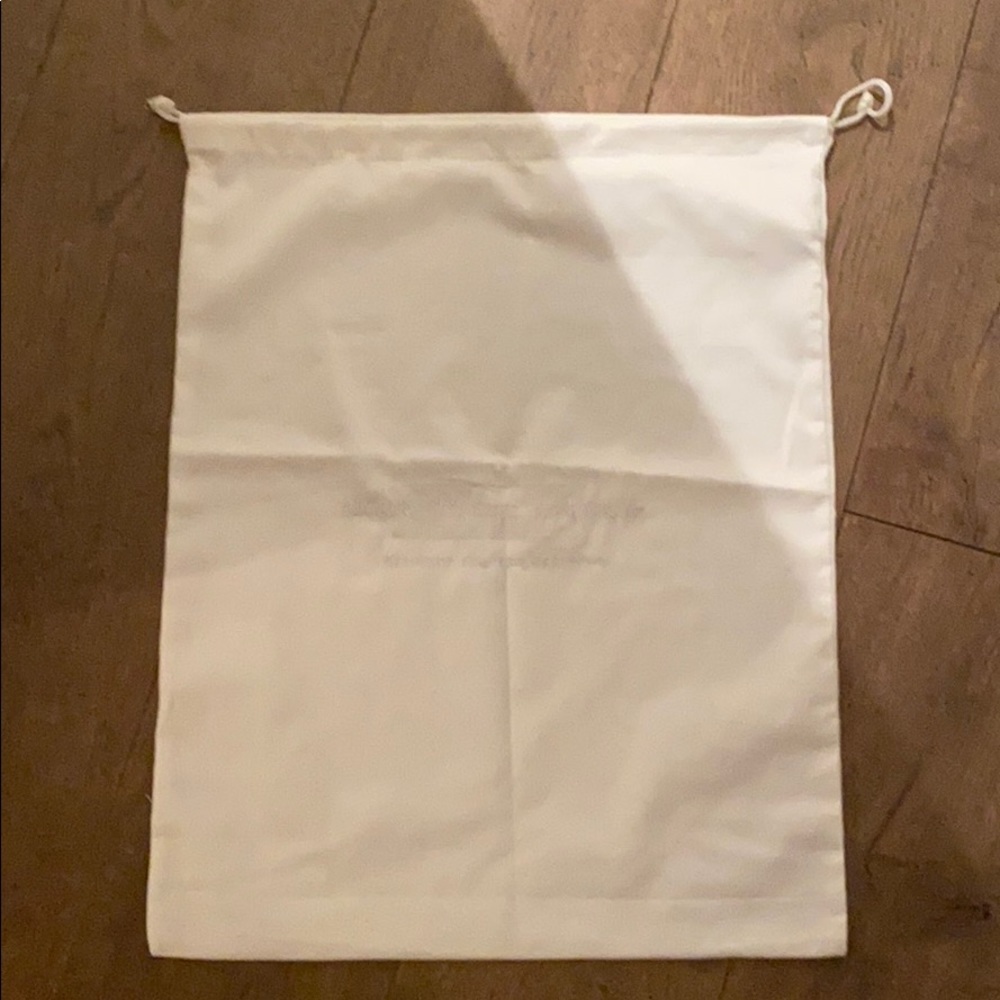 Park Hyatt Aviara white dustbag - 15.5" x 20"